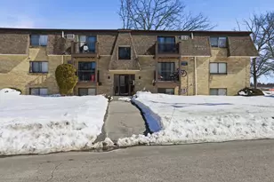 13 Tiffany Rd, Salem, NH 03079 - Photo 2