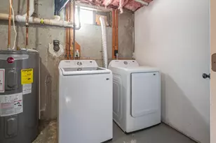 325 Pembroke Hill Rd, Pembroke, NH 03275 - Photo 36