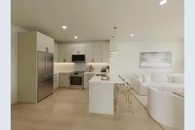 80 Constitution Avenue #407, Portsmouth, NH 03801 - Photo 2