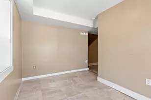 14 Artillery Ln, Nashua, NH 03064 - Photo 4