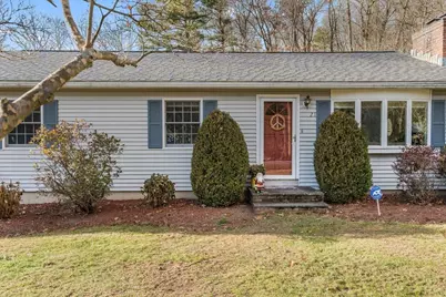 21 Berry Road, Derry, NH 03038 - Photo 4