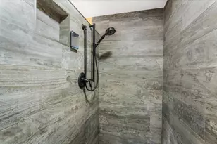 21 Berry Rd, Derry, NH 03038 - Photo 26