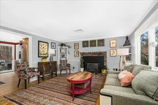 21 Berry Rd, Derry, NH 03038 - Photo 6