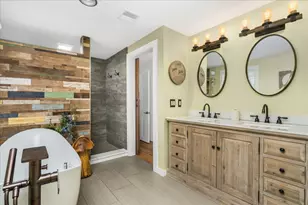 21 Berry Rd, Derry, NH 03038 - Photo 28