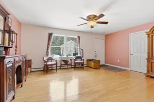 48 Huntington Dr, Hillsboro, NH 03244 - Photo 8