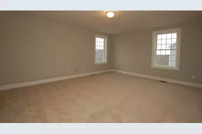 146 Brookview Drive, Hooksett, NH 03106 - Photo 14