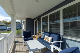 27 Mulberry Ln, Epping, NH 03042 - Photo 4