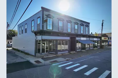 445 Main Street, Farmington, NH 03835 - Photo 1