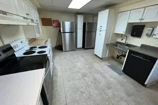 292 West St, Pittsfield, MA 01201 - Photo 10