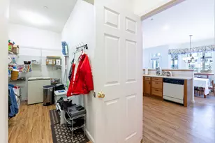 27 Fountain Way, Lebanon, NH 03784 - Photo 14