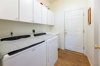 27 Fountain Way, Lebanon, NH 03784 - Photo 12