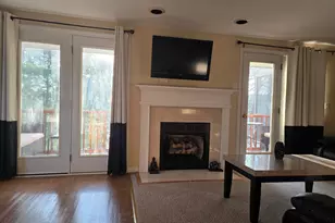 35 Collins Landing Rd, Weare, NH 03281 - Photo 8