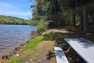 35 Collins Landing Rd, Weare, NH 03281 - Photo 18