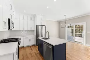 16 Porch Lgt Dr, Dover, NH 03820 - Photo 10