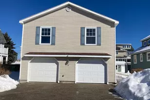 78 Pembroke St, Seabrook, NH 03874 - Photo 1
