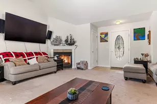 21 Barrington Cir, Ossipee, NH 03814 - Photo 10