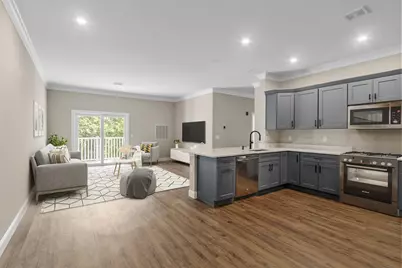 10100 S Willow Street #314, Manchester, NH 03103 - Photo 2