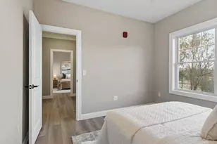 10100 S Willow St, Manchester, NH 03103 - Photo 36