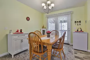 21 Fairfield Dr, Concord, NH 03301 - Photo 12