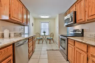 305 Blodget St, Manchester, NH 03104 - Photo 14