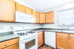 8 Tampa Dr, Rochester, NH 03867 - Photo 6