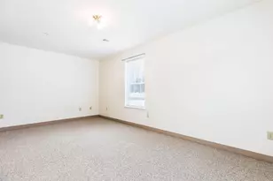 8 Tampa Dr, Rochester, NH 03867 - Photo 16