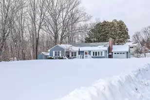 144 Fairview Ave, Henniker, NH 03242 - Photo 4