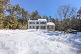 17 Erin Dr, Bow, NH 03304 - Photo 4