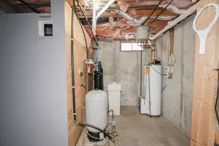 17 Erin Dr, Bow, NH 03304 - Photo 50