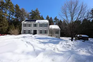 17 Erin Dr, Bow, NH 03304 - Photo 2