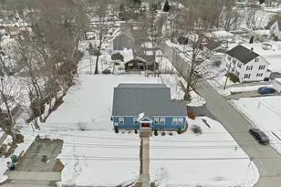 151 Tolles St, Nashua, NH 03064 - Photo 34