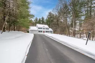 38 Buckingham Dr, Londonderry, NH 03053 - Photo 54