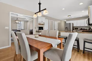 38 Buckingham Dr, Londonderry, NH 03053 - Photo 12