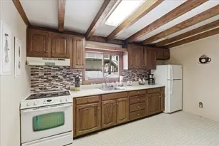 16 Robin Ln, Moultonborough, NH 03254 - Photo 4