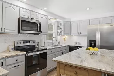 89 Moose Club Park Road, Goffstown, NH 03045 - Photo 8