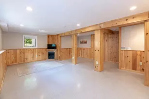 674 Elm St, Laconia, NH 03246 - Photo 30