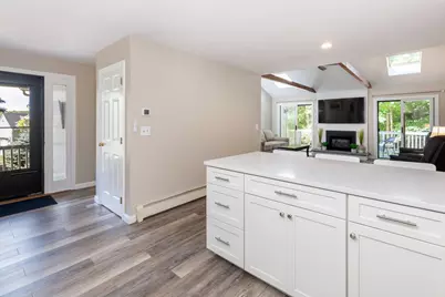 674 Elm Street #30, Laconia, NH 03246 - Photo 10