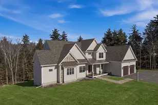 5 Sawmill Ln, New Boston, NH 03070 - Photo 2