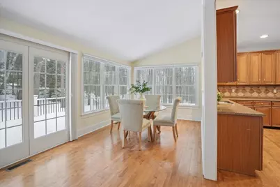 14 Bills Way, Bedford, NH 03110 - Photo 18