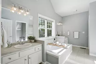 29 Hancock Dr, Bedford, NH 03110 - Photo 22