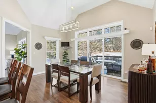 29 Hancock Dr, Bedford, NH 03110 - Photo 10