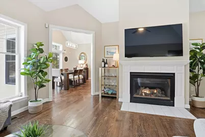 29 Hancock Drive, Bedford, NH 03110 - Photo 8