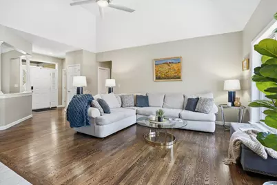 29 Hancock Drive, Bedford, NH 03110 - Photo 6