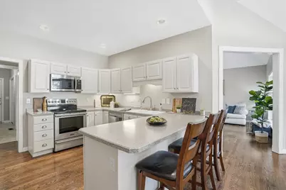 29 Hancock Drive, Bedford, NH 03110 - Photo 14