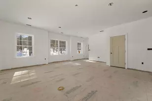 8 Wiley Hill Rd, Londonderry, NH 03053 - Photo 24