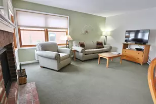 156 Deer Park Dr, Woodstock, NH 03262 - Photo 2