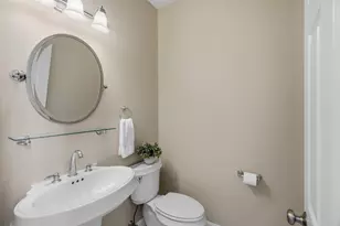 20 Hancock Rd, Windham, NH 03087 - Photo 14