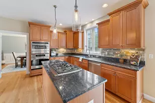 20 Hancock Rd, Windham, NH 03087 - Photo 8
