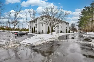 28 James St, Milford, NH 03055 - Photo 4