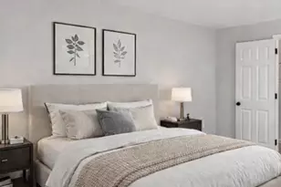 4 Knights Bridge Dr, Nashua, NH 03063 - Photo 8